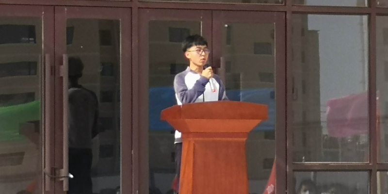 个12.jpg 个12.jpg