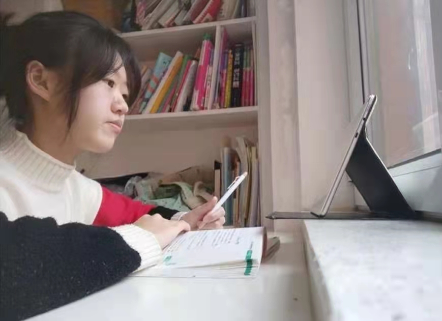 学生1.jpg